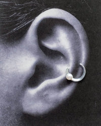 Single Pearl Ear Cuff - Farmatuur