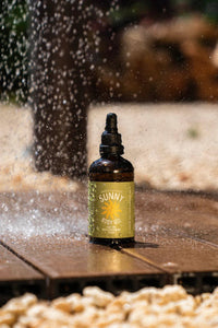 SUNNY BODY OIL - Farmatuur