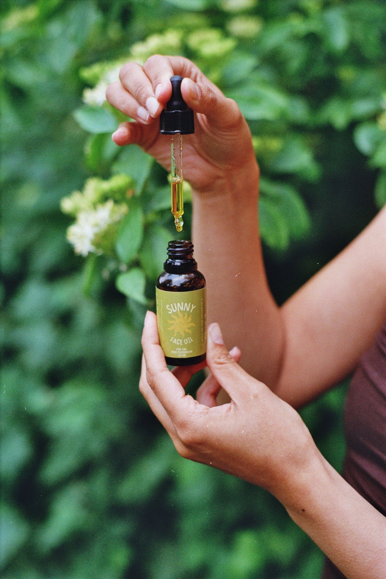 SUNNY FACE OIL - Farmatuur